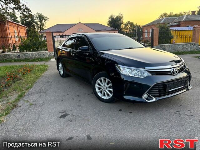 Тойота Камри, объемом двигателя 2.5 л и пробегом 155 тыс. км за 17800 $, фото 1 на Automoto.ua