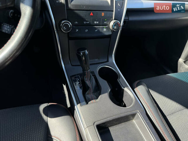 Тойота Камри, объемом двигателя 2.5 л и пробегом 137 тыс. км за 15999 $, фото 27 на Automoto.ua