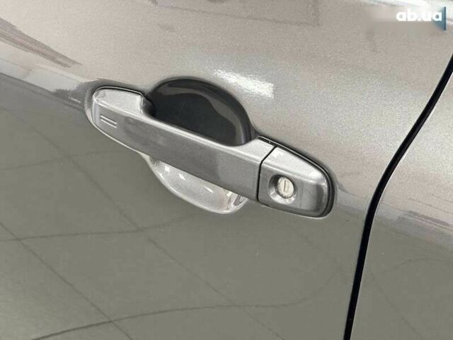 Тойота Камри, объемом двигателя 0 л и пробегом 73 тыс. км за 15490 $, фото 16 на Automoto.ua