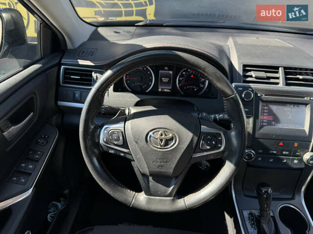 Тойота Камри, объемом двигателя 2.5 л и пробегом 137 тыс. км за 15999 $, фото 23 на Automoto.ua