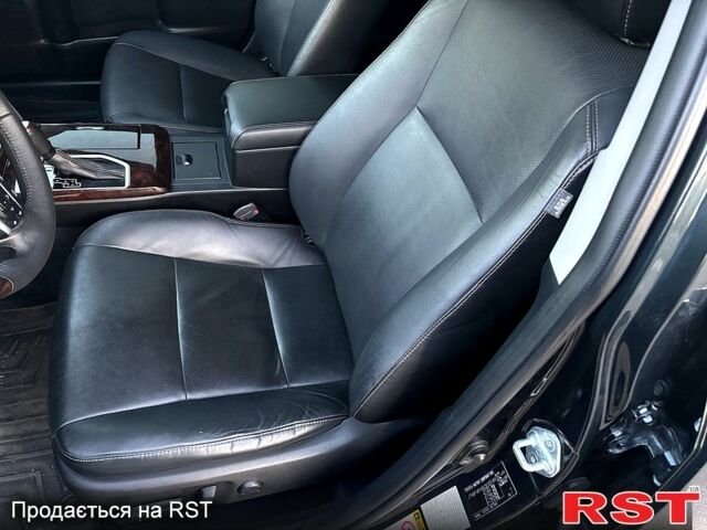 Тойота Камри, объемом двигателя 2.5 л и пробегом 155 тыс. км за 17800 $, фото 4 на Automoto.ua