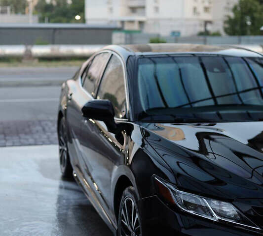 Тойота Камри, объемом двигателя 2.49 л и пробегом 153 тыс. км за 19000 $, фото 3 на Automoto.ua