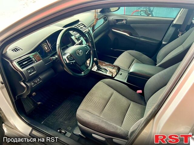 Тойота Камрі, об'ємом двигуна 2.5 л та пробігом 108 тис. км за 20500 $, фото 2 на Automoto.ua