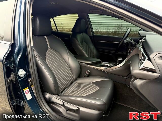 Тойота Камрі, об'ємом двигуна 2.5 л та пробігом 174 тис. км за 17300 $, фото 7 на Automoto.ua