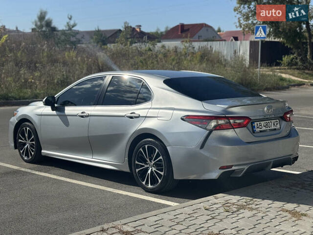 Тойота Камри, объемом двигателя 2.49 л и пробегом 128 тыс. км за 19900 $, фото 1 на Automoto.ua