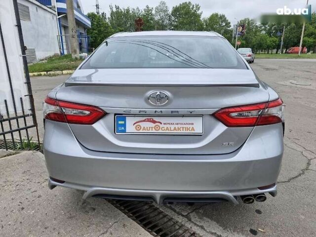 Тойота Камрі, об'ємом двигуна 2.5 л та пробігом 103 тис. км за 18299 $, фото 4 на Automoto.ua