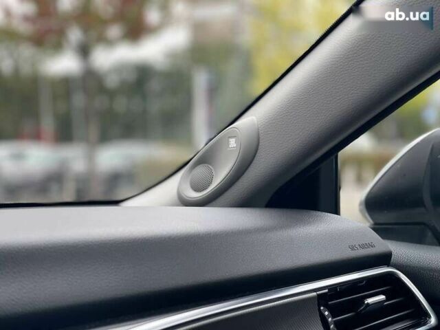 Тойота Камри, объемом двигателя 3.5 л и пробегом 147 тыс. км за 23000 $, фото 20 на Automoto.ua