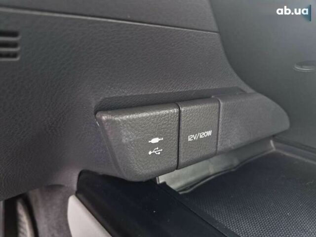 Тойота Камрі, об'ємом двигуна 2.5 л та пробігом 103 тис. км за 18299 $, фото 29 на Automoto.ua