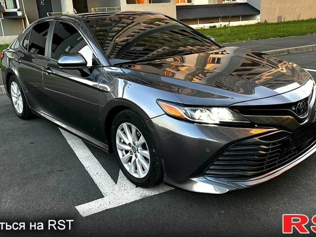 Тойота Камри, объемом двигателя 2.5 л и пробегом 195 тыс. км за 17600 $, фото 3 на Automoto.ua