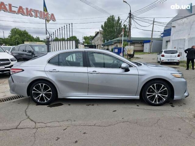 Тойота Камрі, об'ємом двигуна 2.5 л та пробігом 103 тис. км за 18299 $, фото 6 на Automoto.ua