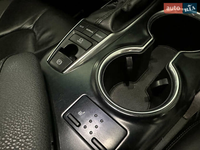Тойота Камрі, об'ємом двигуна 2.5 л та пробігом 125 тис. км за 22000 $, фото 9 на Automoto.ua