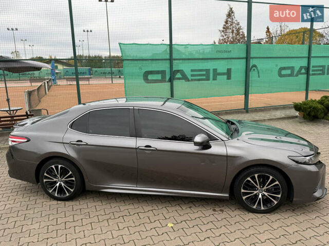 Тойота Камри, объемом двигателя 2.5 л и пробегом 162 тыс. км за 21500 $, фото 9 на Automoto.ua