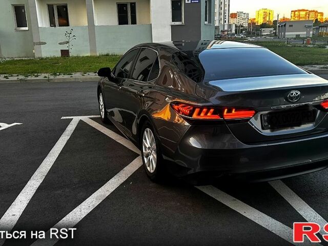 Тойота Камри, объемом двигателя 2.5 л и пробегом 195 тыс. км за 17600 $, фото 2 на Automoto.ua