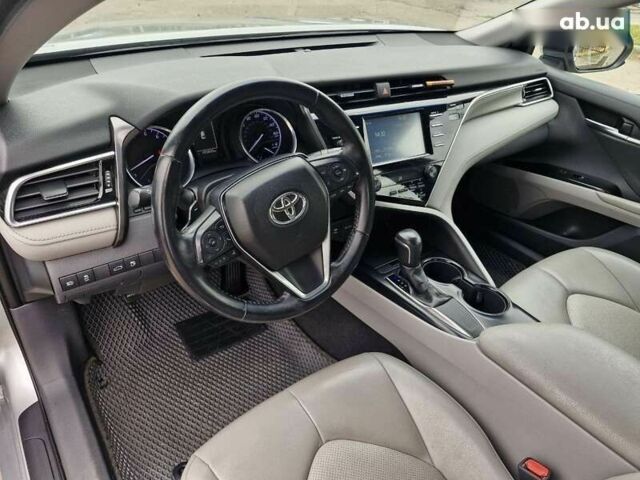 Тойота Камрі, об'ємом двигуна 2.5 л та пробігом 103 тис. км за 18299 $, фото 20 на Automoto.ua