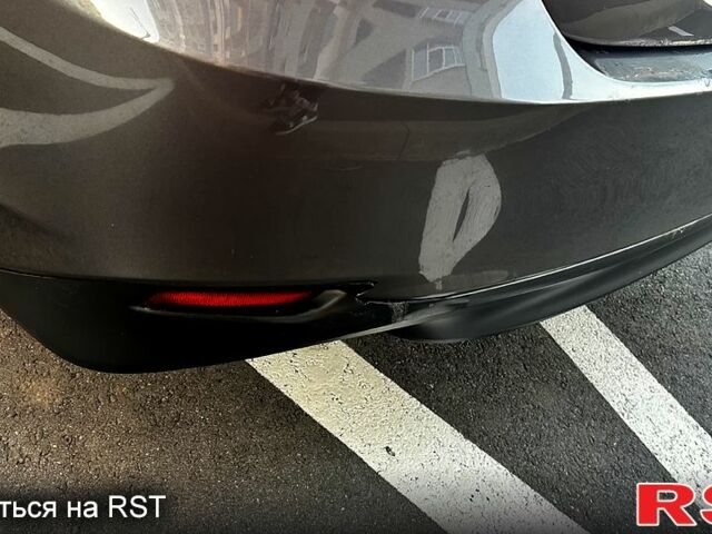 Тойота Камри, объемом двигателя 2.5 л и пробегом 195 тыс. км за 17600 $, фото 4 на Automoto.ua