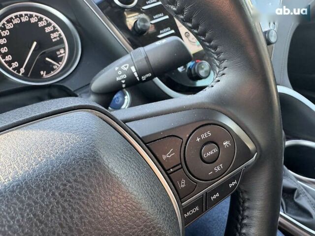 Тойота Камри, объемом двигателя 0 л и пробегом 114 тыс. км за 27490 $, фото 20 на Automoto.ua