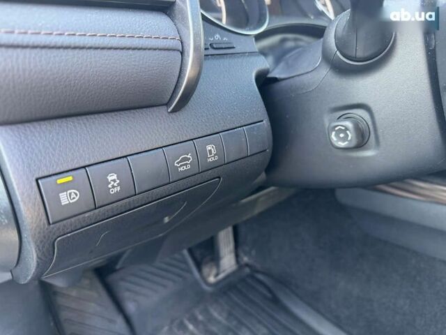 Тойота Камри, объемом двигателя 0 л и пробегом 114 тыс. км за 27490 $, фото 14 на Automoto.ua