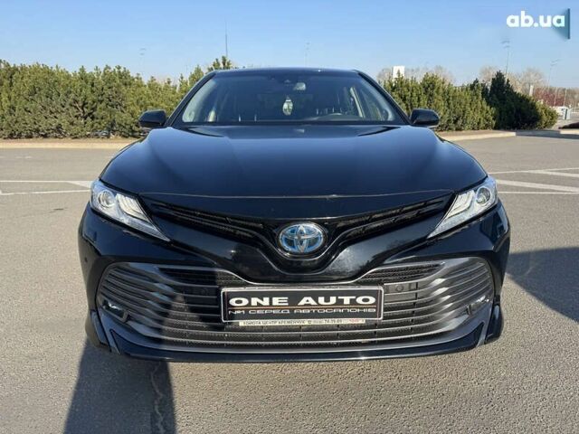 Тойота Камри, объемом двигателя 0 л и пробегом 114 тыс. км за 27490 $, фото 2 на Automoto.ua