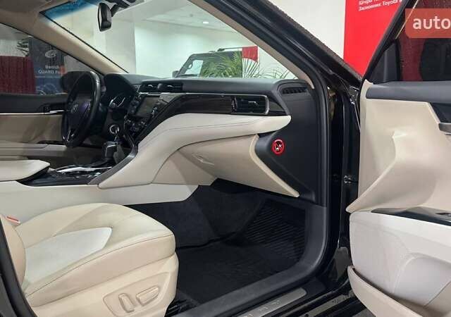 Тойота Камри, объемом двигателя 2.49 л и пробегом 119 тыс. км за 22345 $, фото 5 на Automoto.ua