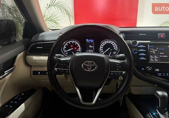 Тойота Камри, объемом двигателя 2.49 л и пробегом 119 тыс. км за 22345 $, фото 12 на Automoto.ua