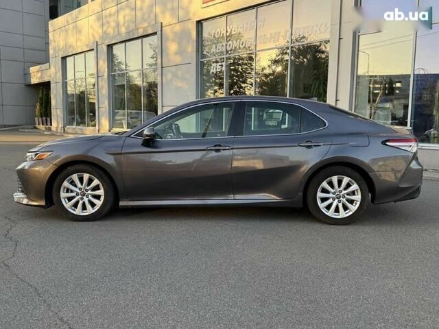 Тойота Камри, объемом двигателя 2.5 л и пробегом 90 тыс. км за 19500 $, фото 3 на Automoto.ua
