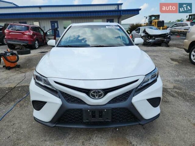 Тойота Камри 2019 в Харькове на Automoto.ua Тойота Камри, объемом двигателя 2.5 л и пробегом 137 тыс. км за 5600 $, фото 4 на Automoto.ua