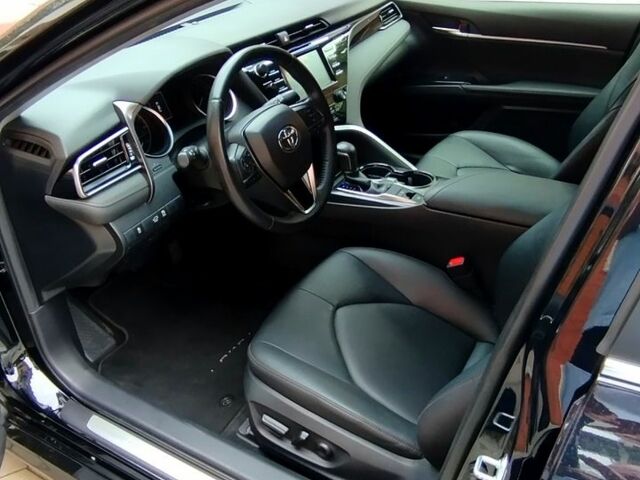 Тойота Камри, объемом двигателя 2.5 л и пробегом 180 тыс. км за 20500 $, фото 6 на Automoto.ua