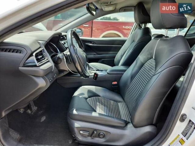 Тойота Камри 2019 в Харькове на Automoto.ua Тойота Камри, объемом двигателя 2.5 л и пробегом 137 тыс. км за 5600 $, фото 6 на Automoto.ua