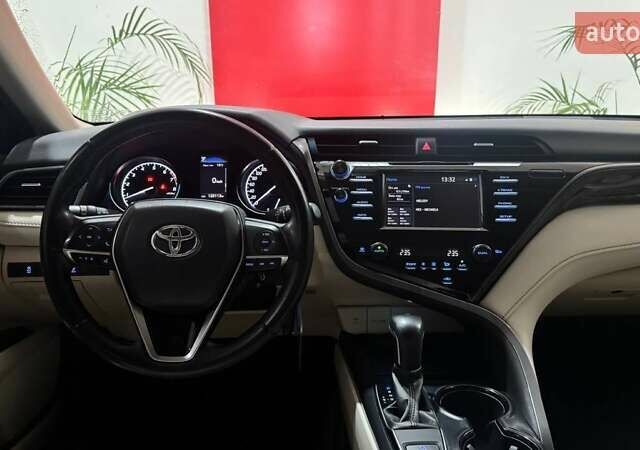 Тойота Камри, объемом двигателя 2.49 л и пробегом 119 тыс. км за 22345 $, фото 8 на Automoto.ua