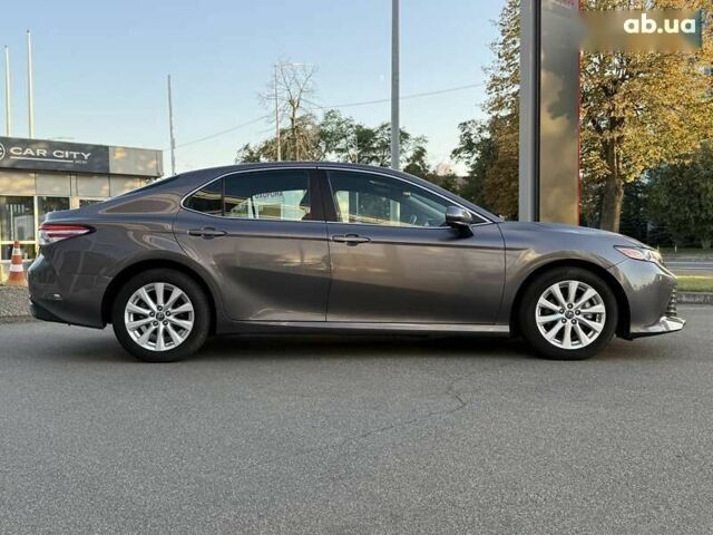 Тойота Камри, объемом двигателя 2.5 л и пробегом 90 тыс. км за 19500 $, фото 7 на Automoto.ua