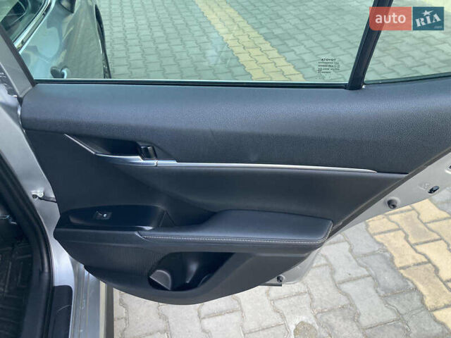 Тойота Камри, объемом двигателя 2.5 л и пробегом 59 тыс. км за 23777 $, фото 19 на Automoto.ua
