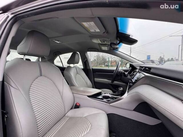 Тойота Камри, объемом двигателя 0 л и пробегом 151 тыс. км за 19900 $, фото 7 на Automoto.ua