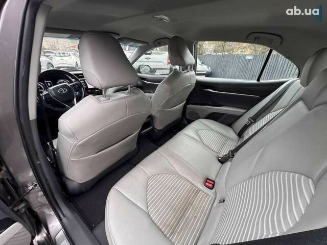 Тойота Камри, объемом двигателя 0 л и пробегом 151 тыс. км за 19900 $, фото 12 на Automoto.ua