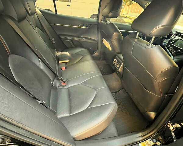 Тойота Камри, объемом двигателя 2.5 л и пробегом 106 тыс. км за 27500 $, фото 1 на Automoto.ua