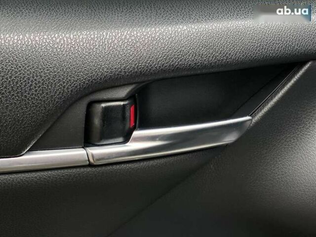 Тойота Камри, объемом двигателя 0 л и пробегом 81 тыс. км за 26990 $, фото 25 на Automoto.ua