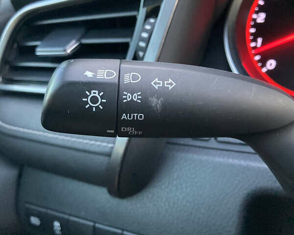 Тойота Камри, объемом двигателя 2.5 л и пробегом 59 тыс. км за 23777 $, фото 6 на Automoto.ua