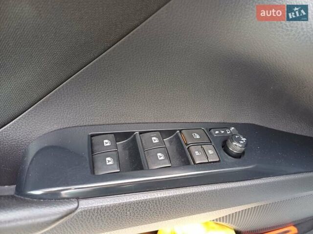 Тойота Камри, объемом двигателя 2.5 л и пробегом 80 тыс. км за 22000 $, фото 35 на Automoto.ua