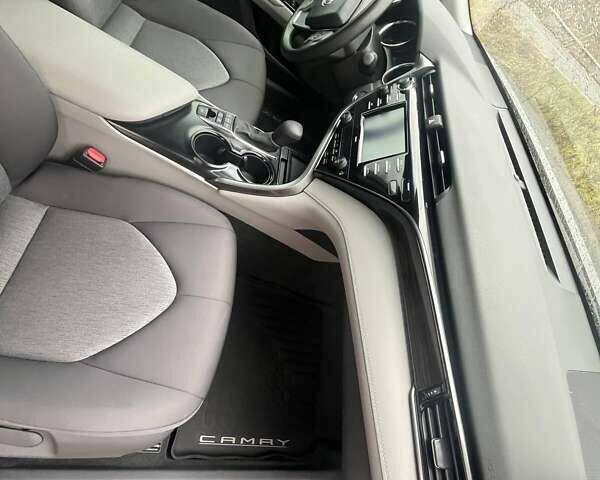 Тойота Камри 2020 в Макарове на Automoto.ua Тойота Камри, объемом двигателя 2.49 л и пробегом 56 тыс. км за 24100 $, фото 13 на Automoto.ua