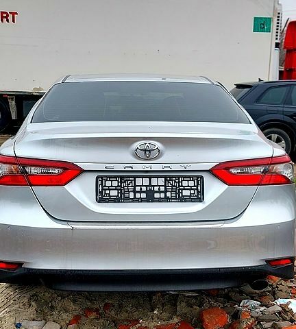 Тойота Камри, объемом двигателя 2.5 л и пробегом 200 тыс. км за 17333 $, фото 2 на Automoto.ua