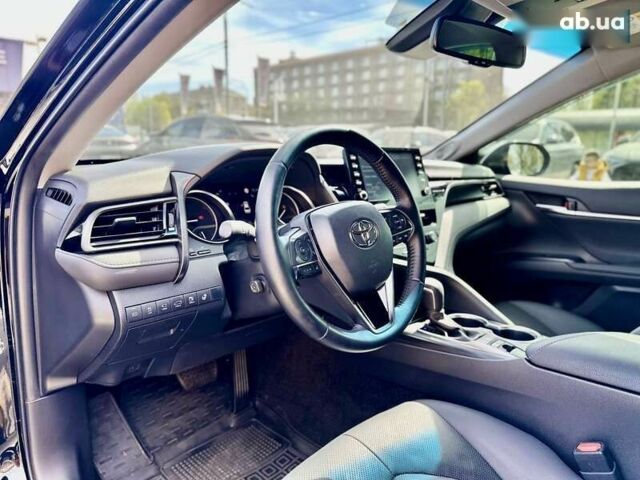 Тойота Камри, объемом двигателя 0 л и пробегом 103 тыс. км за 34999 $, фото 11 на Automoto.ua