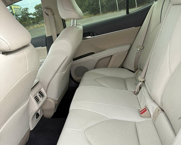 Тойота Камри, объемом двигателя 2.5 л и пробегом 87 тыс. км за 26500 $, фото 9 на Automoto.ua