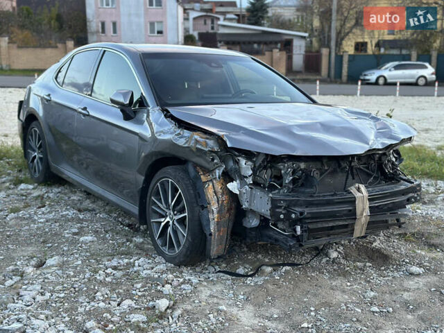 Тойота Камри 2021 в Львове на Automoto.ua Тойота Камри, объемом двигателя 0 л и пробегом 100 тыс. км за 15500 $, фото 3 на Automoto.ua