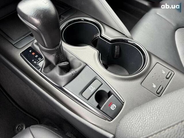 Тойота Камрі, об'ємом двигуна 2.5 л та пробігом 99 тис. км за 26998 $, фото 28 на Automoto.ua