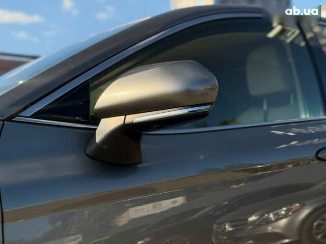 Тойота Камри, объемом двигателя 0 л и пробегом 129 тыс. км за 30500 $, фото 7 на Automoto.ua