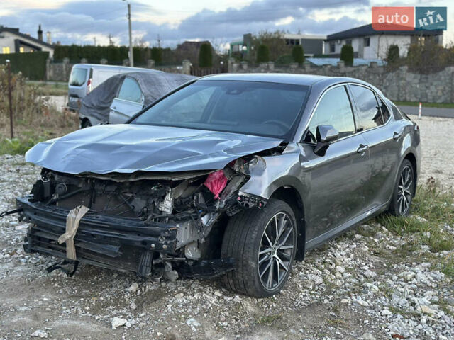 Тойота Камри 2021 в Львове на Automoto.ua Тойота Камри, объемом двигателя 0 л и пробегом 100 тыс. км за 15500 $, фото 1 на Automoto.ua