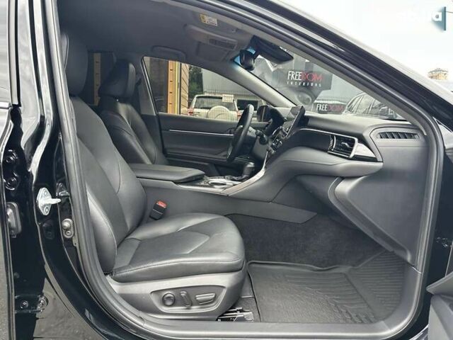 Тойота Камри, объемом двигателя 2.5 л и пробегом 50 тыс. км за 33500 $, фото 26 на Automoto.ua