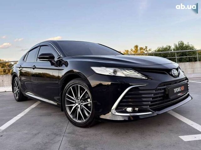 Тойота Камри, объемом двигателя 2.5 л и пробегом 53 тыс. км за 33700 $, фото 3 на Automoto.ua