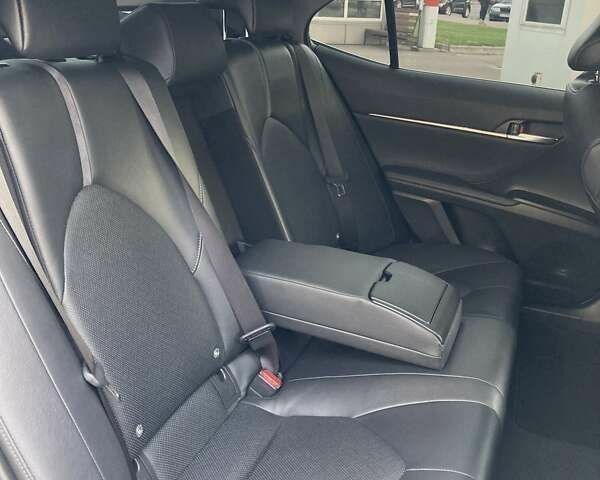Тойота Камри, объемом двигателя 2.5 л и пробегом 56 тыс. км за 28500 $, фото 7 на Automoto.ua