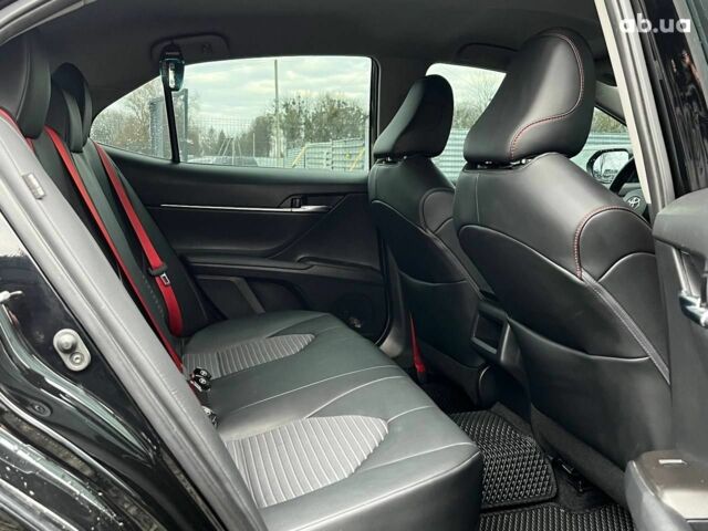 Тойота Камри, объемом двигателя 0 л и пробегом 26 тыс. км за 38500 $, фото 13 на Automoto.ua