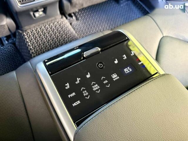 Тойота Камри, объемом двигателя 2.5 л и пробегом 65 тыс. км за 34500 $, фото 24 на Automoto.ua